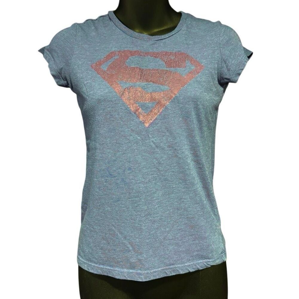 DC Comics Universe Blue Pink Superman Supergirl Superwoman T-Shirt Kid’s Large